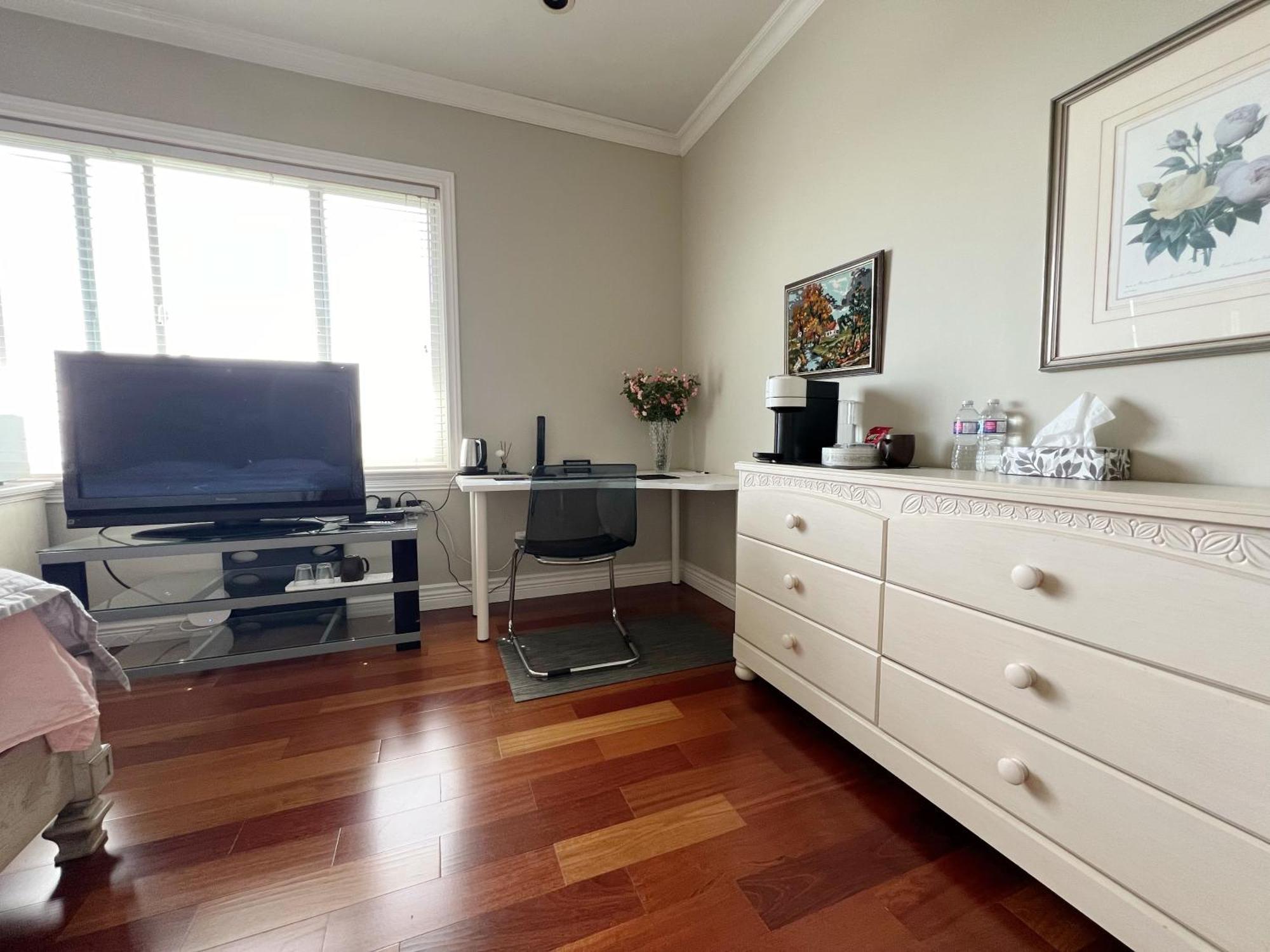 Lucky Room, A Comfortable Bedroom With Private Bathroom Close To Yvr Ρίτσμοντ Εξωτερικό φωτογραφία